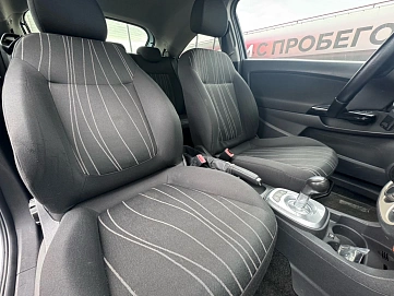 Opel Corsa, 2008г, передний привод, робот