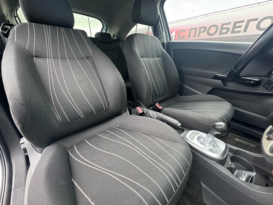 Opel Corsa, 2008г., передний привод, робот