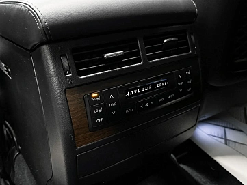 Toyota Land Cruiser, 2018г, полный привод, автомат