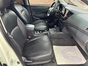 Mitsubishi L200, 2022г, полный привод, автомат