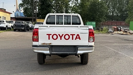 Toyota Hilux, 2024г, полный привод, автомат
