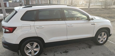 Skoda Karoq, 2020г, передний привод, автомат
