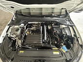 Volkswagen Golf, 2020г., передний привод, робот