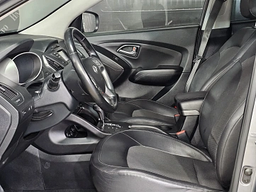 Hyundai ix35, 2014г, передний привод, автомат