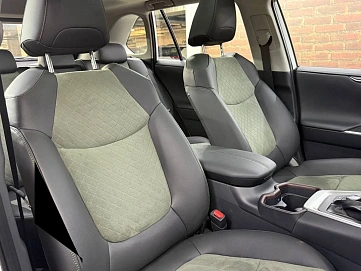 Toyota RAV4, 2025г, полный привод, вариатор