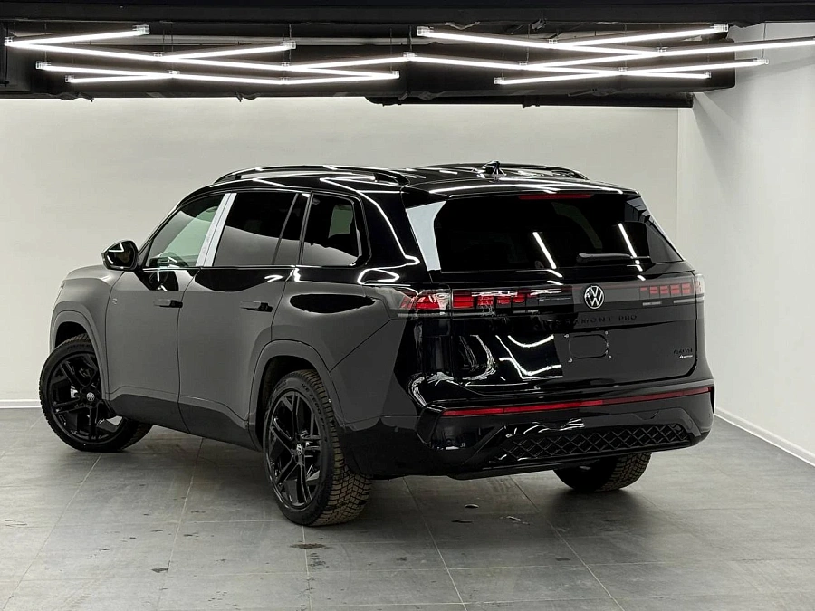 Volkswagen Teramont, 2025г., полный привод, робот