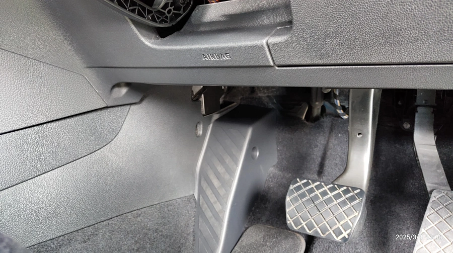 Volkswagen Golf, 2015г., передний привод, робот