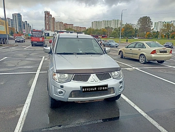 Mitsubishi L200, 2013г, полный привод, механика