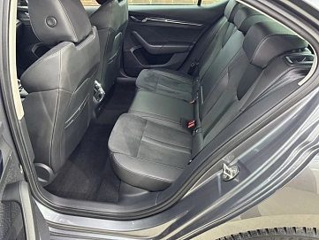 Skoda Octavia, 2021г, передний привод, автомат