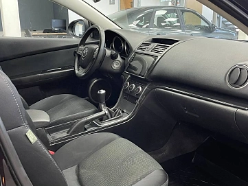 Mazda 6, 2008г, передний привод, механика