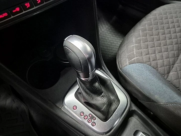 Volkswagen Polo, 2019г, передний привод, автомат