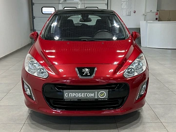 Peugeot 308, 2011г, передний привод, автомат