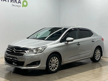 Citroen C4, 2015г, передний привод, автомат
