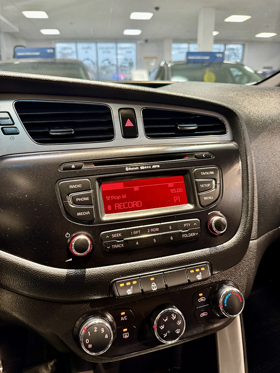 Kia Ceed, 2014г., передний привод, механика