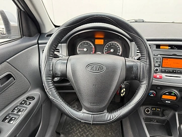Kia Rio, 2009г, передний привод, механика