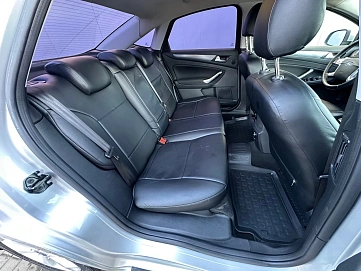 Ford Mondeo, 2012г., передний привод, механика