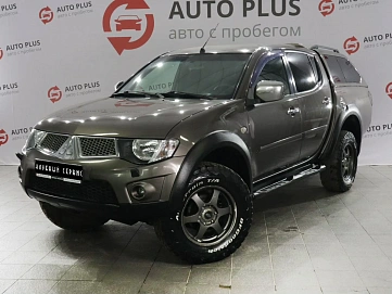 Mitsubishi L200, 2012г, полный привод, механика