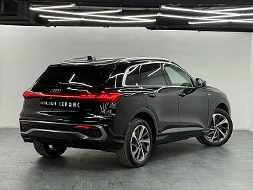 Audi Q5, 2025г, полный привод, робот