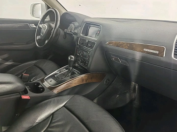 Audi Q5, 2010г, полный привод, робот