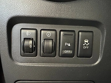 Renault Koleos, 2013г, передний привод, автомат