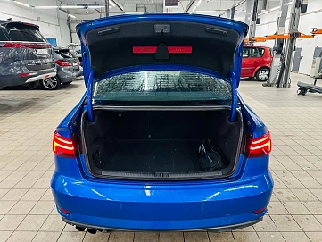 Audi A3, 2020г, передний привод, робот