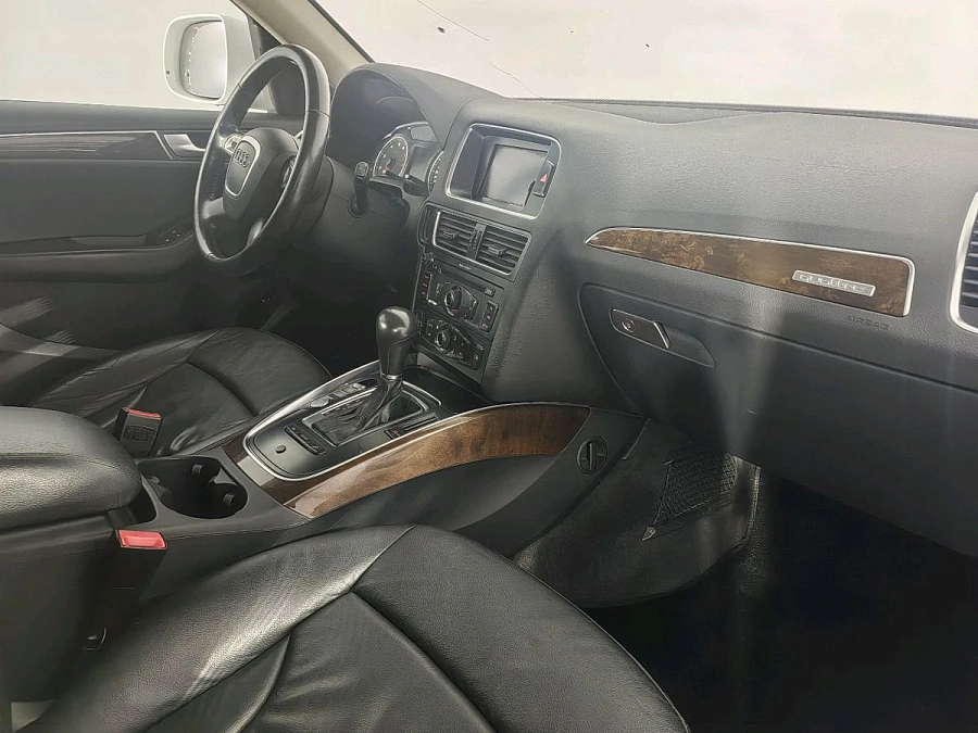 Audi Q5, 2010г., полный привод, робот