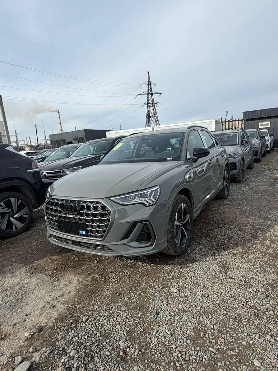 Audi Q3, 2025г., полный привод, робот