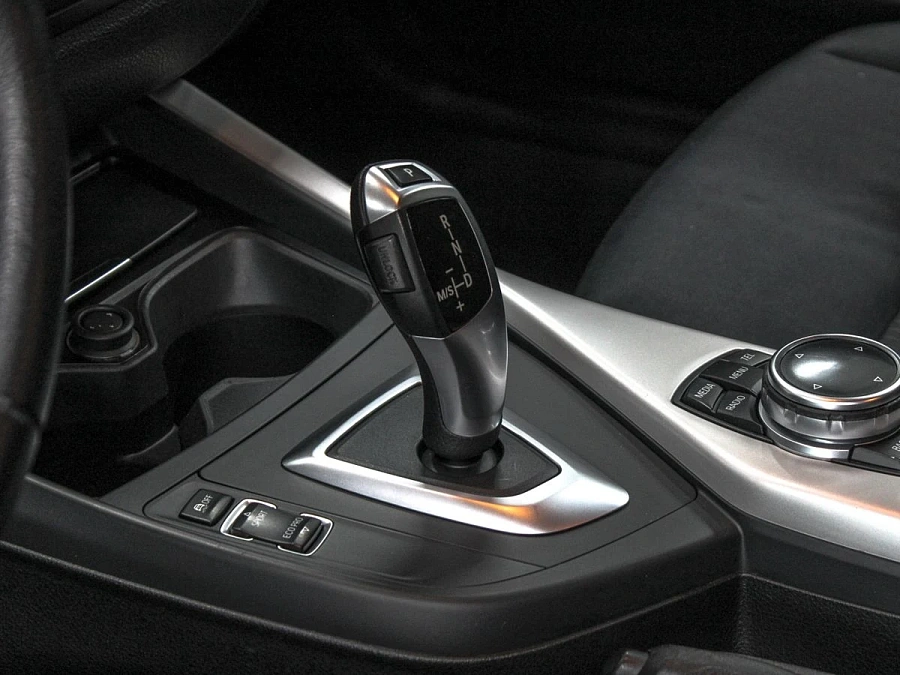 BMW , 2012г., задний привод, автомат