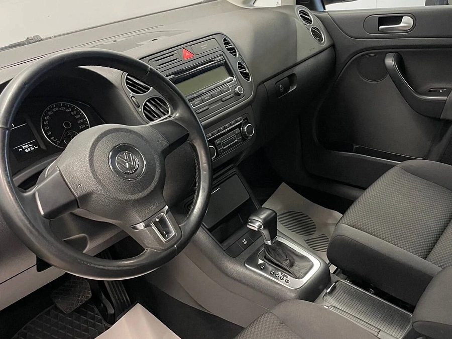 Volkswagen Golf Plus, 2009г., передний привод, робот