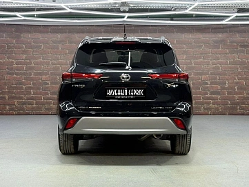 Toyota Highlander, 2025г, полный привод, автомат