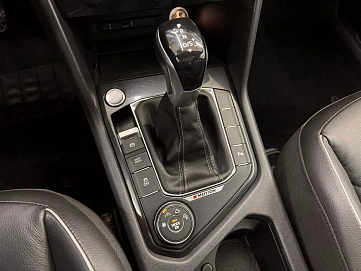Volkswagen Tiguan, 2016г, полный привод, робот