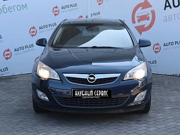 Opel Astra, 2010г, передний привод, автомат