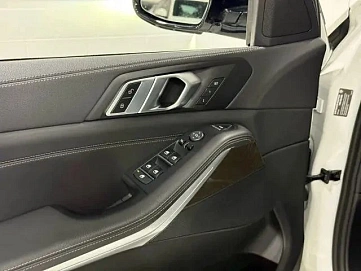 BMW X5, 2022г, полный привод, автомат