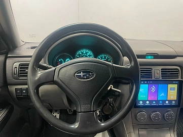 Subaru Forester, 2004г., полный привод, механика