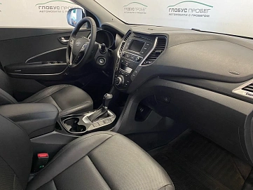 Hyundai Santa Fe, 2016г., полный привод, автомат