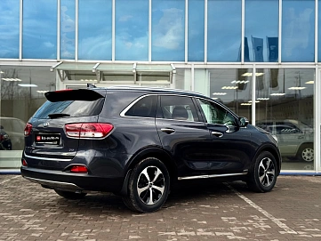 Kia Sorento, 2016г., полный привод, автомат
