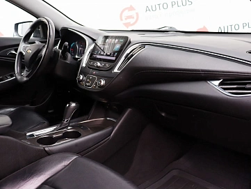 Chevrolet Malibu, 2016г, передний привод, автомат