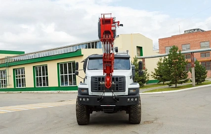 Челябинец КС 55732, 2025г