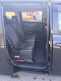 Toyota Sienta, 2018г, передний привод, вариатор