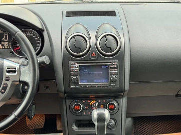 Nissan Qashqai, 2013г, передний привод, вариатор