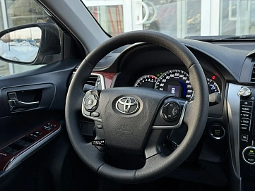 Toyota Camry, 2012г, передний привод, автомат
