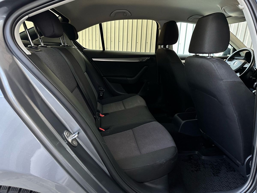 Skoda Octavia, 2013г., передний привод, механика
