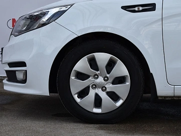 Kia Rio, 2015г., передний привод, механика