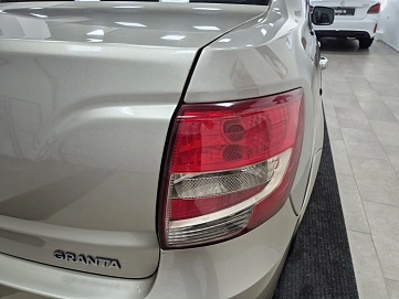 Lada (ВАЗ) Granta, 2013г, передний привод, автомат