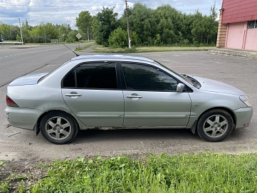 Mitsubishi Lancer, 2005г, передний привод, механика