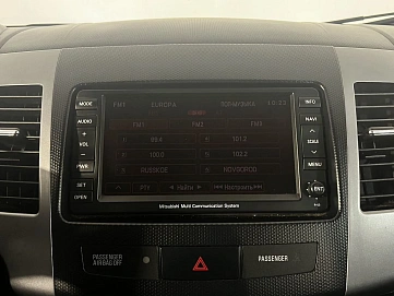 Mitsubishi Outlander, 2010г, полный привод, вариатор