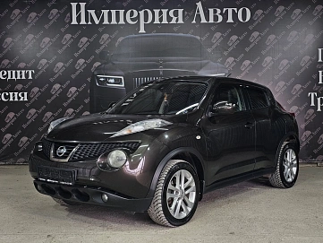 Nissan Juke, 2012г, передний привод, вариатор