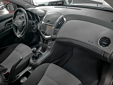 Chevrolet Cruze, 2014г, передний привод, механика