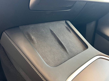 Tesla Model Y, 2021г, полный привод, автомат