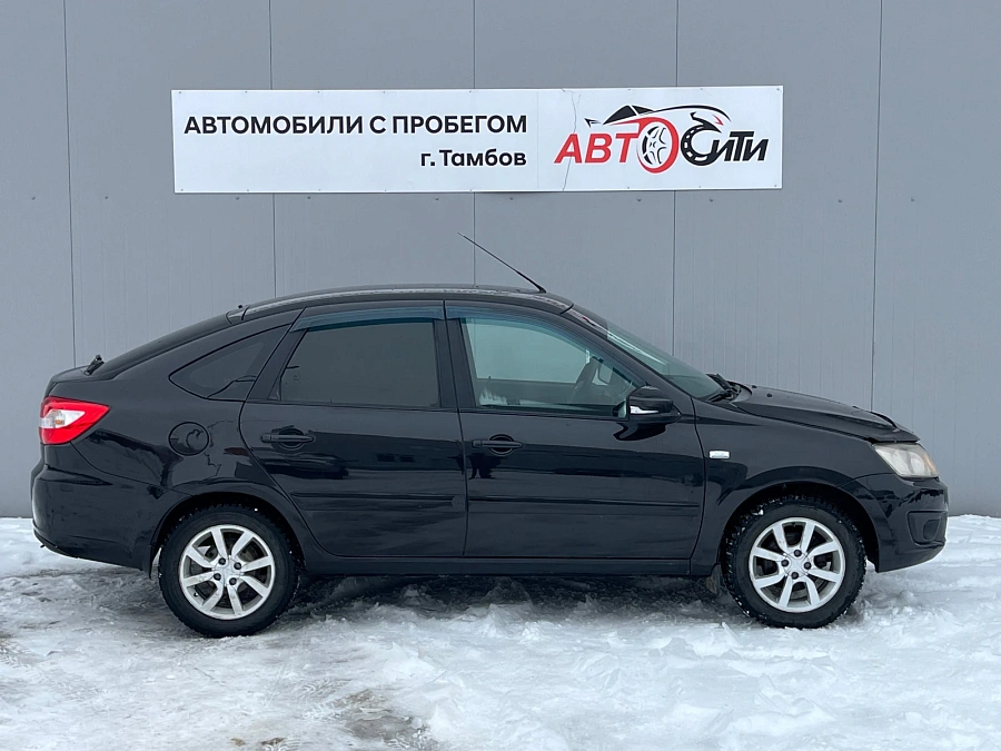 Lada (ВАЗ) Granta, 2014г., передний привод, механика